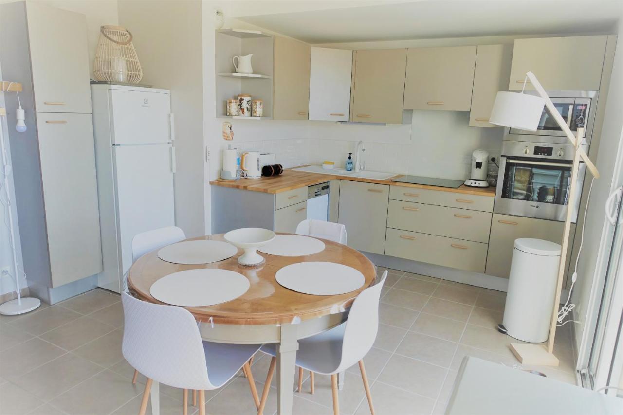Appartement Hyper Centre, Plage A Pieds, 2 Chambres, 4 Personnes ชาแตเลยง-ปลาจ ภายนอก รูปภาพ